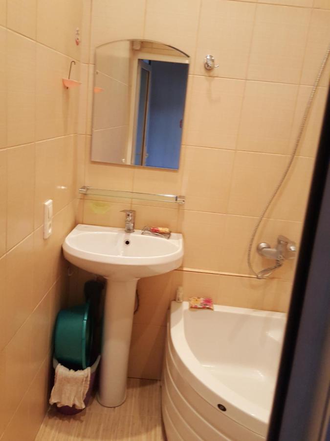 Абазинская 35 スフミ エクステリア 写真